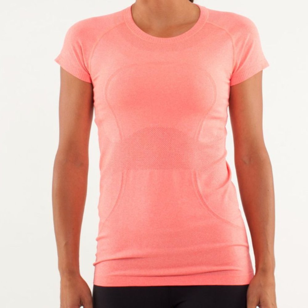 (1665) Lululemon Run: Swiftly Tech Short Sleeve C… - image 1